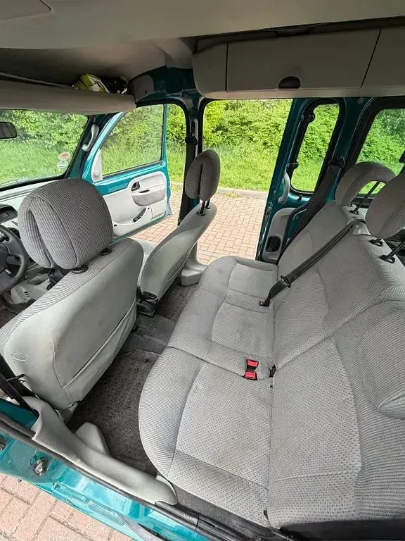 Gebraucht Renault Kangoo 75 PS (55 kW) 2002 Grün Van / Kleinbus