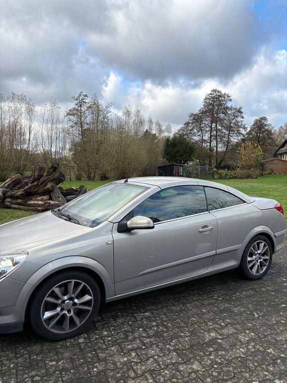 Gebraucht Opel Astra Cabriolet 179 PS (131 kW) 2007 Andere farben Cabrio