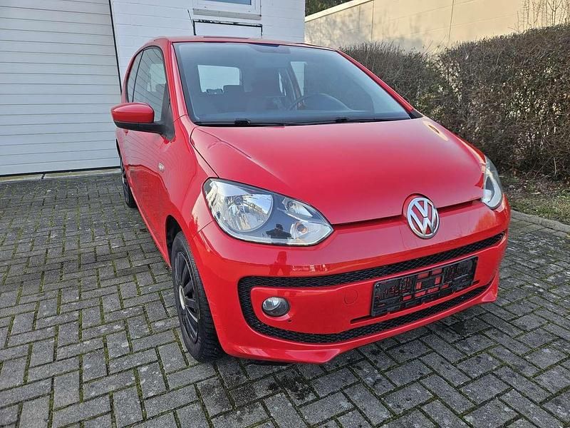 Second-hand VW up! 75 CP (55 kW) 2012 Roșu Hatchback