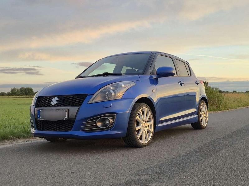 Blau Gebraucht 2014 Suzuki Swift Sport Kleinwagen | 7.800 € (Guter Preis) - Bild 1/4