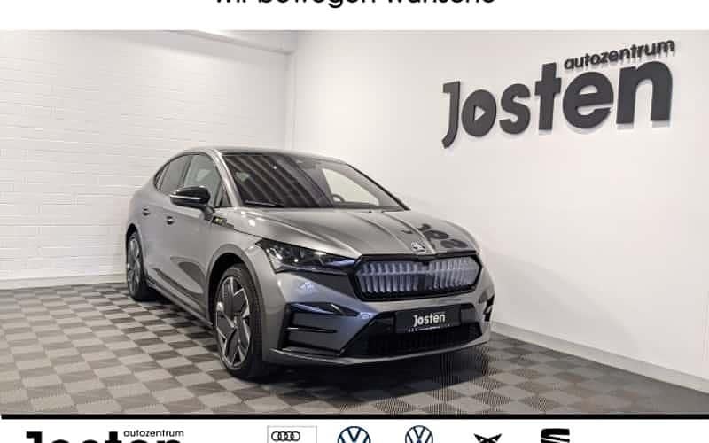 Grau (graphitegrau metallic) Gebraucht 2023 Skoda Enyaq iV Suite SUV | 41.990 € (Fairer Preis) - Bild 1/4