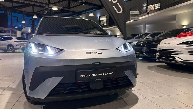 Neu BYD Dolphin Surf Boost 64 kW (88 PS) 2025 Blau Kleinwagen