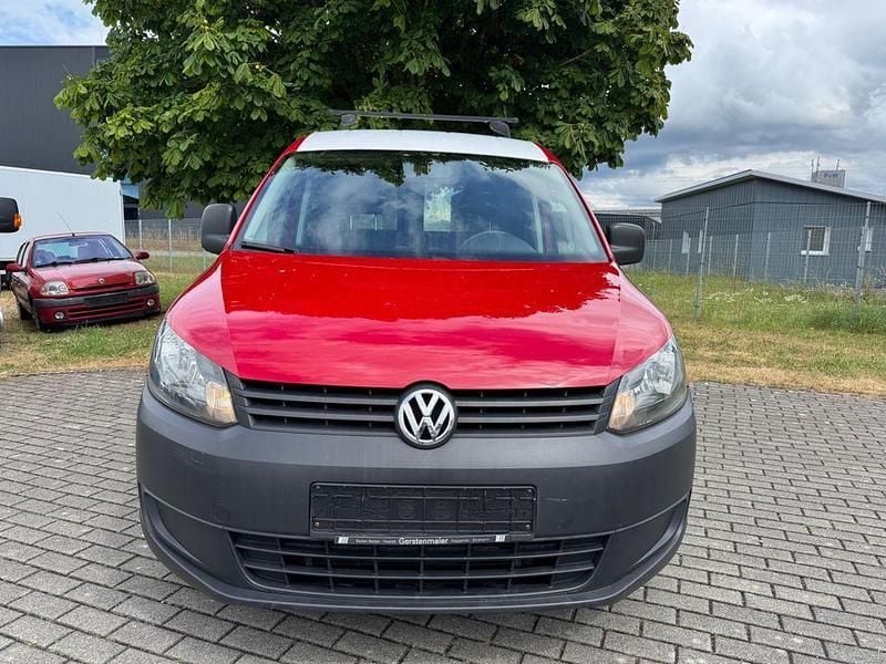 Rot Gebraucht 2014 VW Caddy Van / Kleinbus | 8.600 € (Fairer Preis) - Bild 1/4