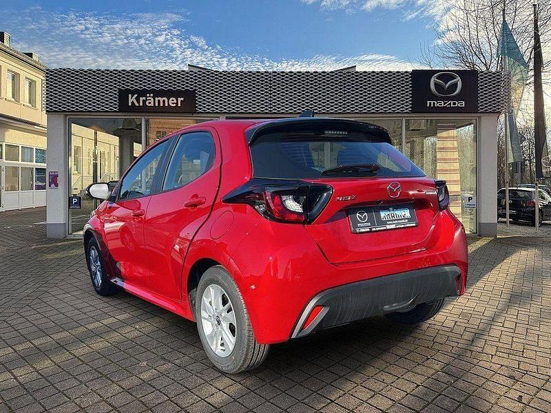 Neu Mazda 2 Center-Line 116 PS (85 kW) 2025 Rot Kleinwagen