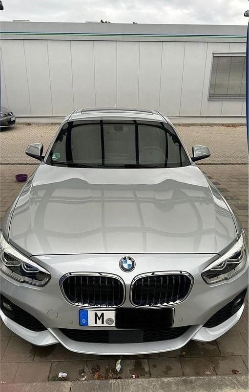 Silber Gebraucht 2015 BMW 120 M Sport Kleinwagen | 13.990 € (Guter Preis) - Bild 1/4