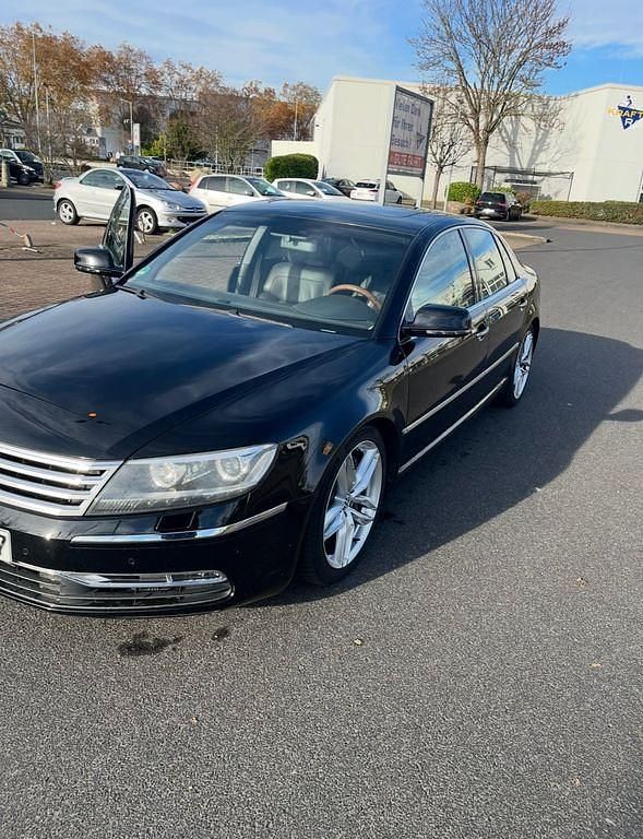 Schwarz Gebraucht 2011 VW Phaeton Limousine | 7.500 € (Guter Preis) - Bild 1/4