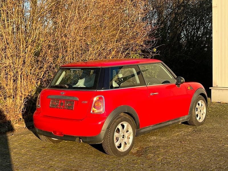Usata Mini Cooper 95 CV (69 kW) 2010 Rosso Utilitaria