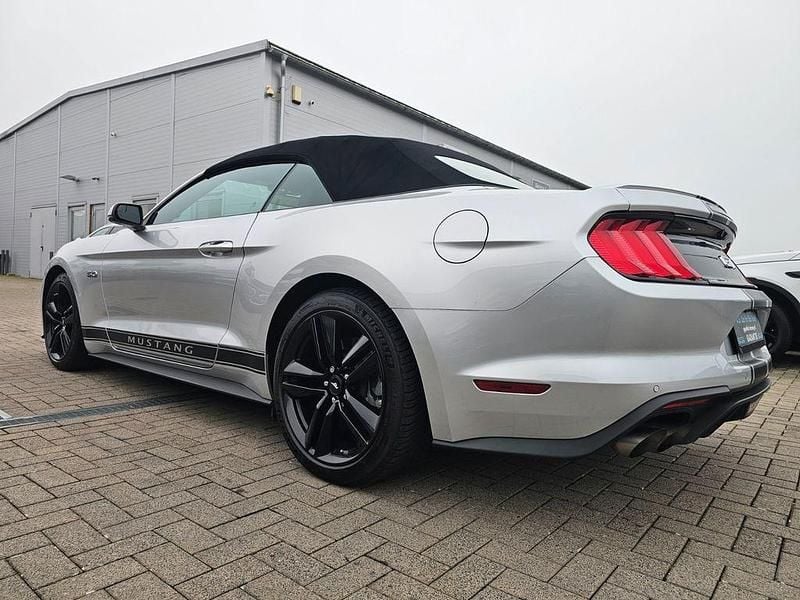 Silber Gebraucht 2018 Ford Mustang GT Cabrio | 32.900 € - Bild 1/4