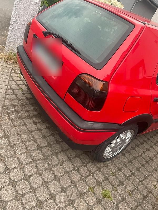 Gebraucht VW Golf III 75 PS (55 kW) 1994 Rot Kleinwagen