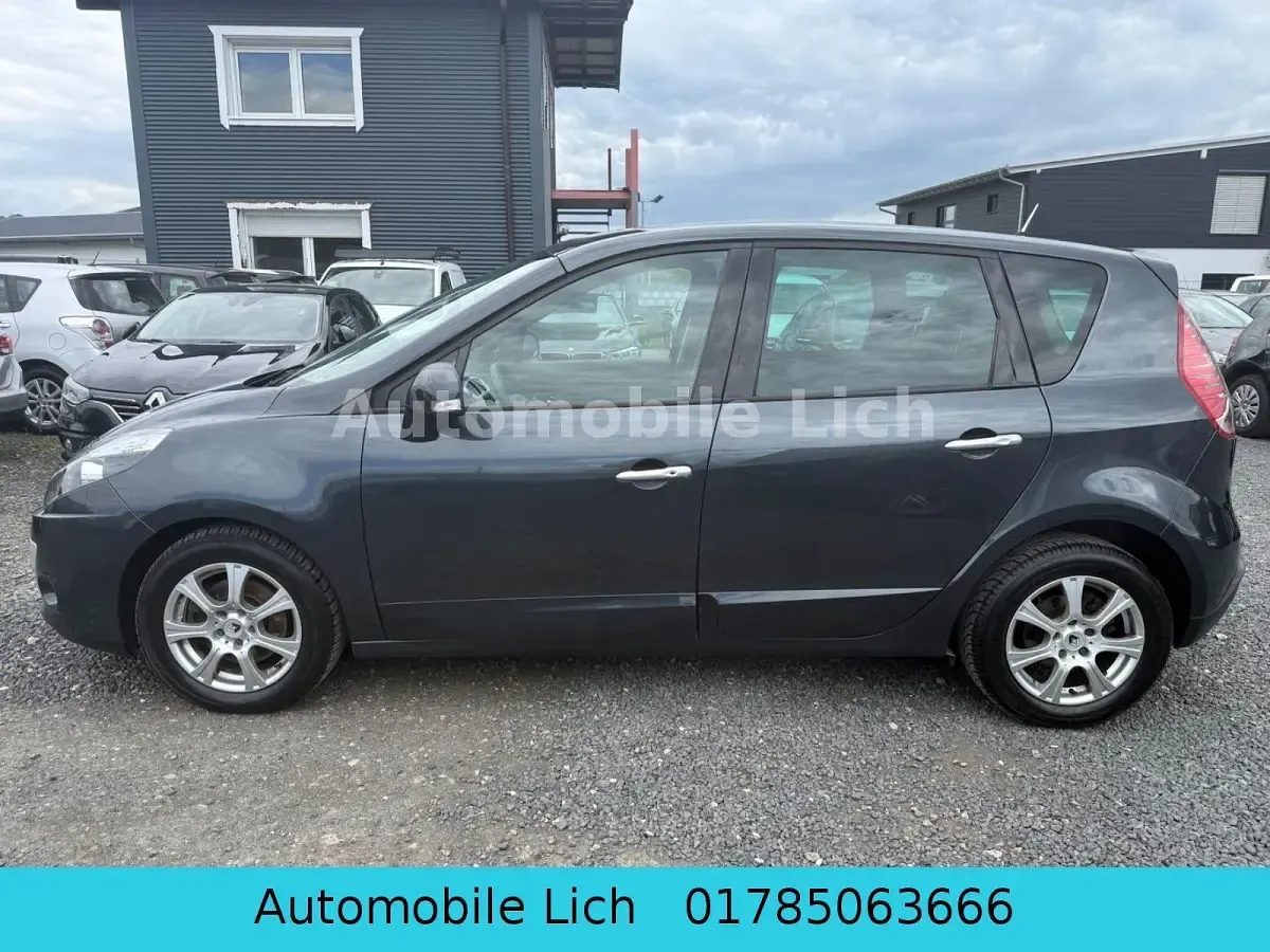 Gebraucht Renault Scénic III Dynamique 106 PS (77 kW) 2010 Grau Van / Kleinbus