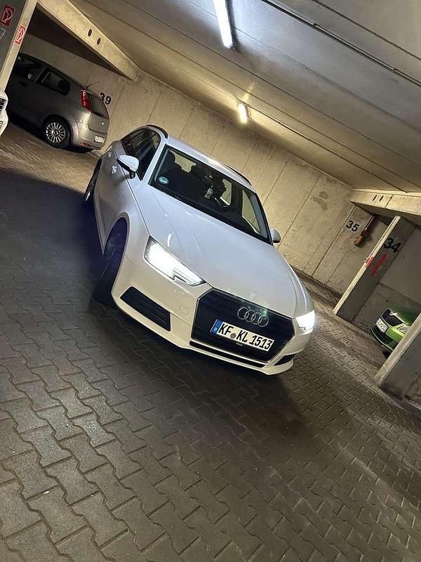 Gebraucht Audi A4 190 PS (139 kW) 2016 Weiß Kombi