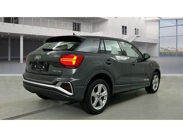 Gebraucht Audi Q2 S-Line 150 PS (110 kW) 2025 Daytonagrau perleffekt SUV