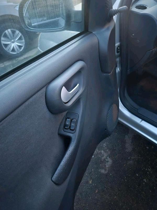 Gebraucht Opel Corsa 80 PS (58 kW) 2004 Kleinwagen