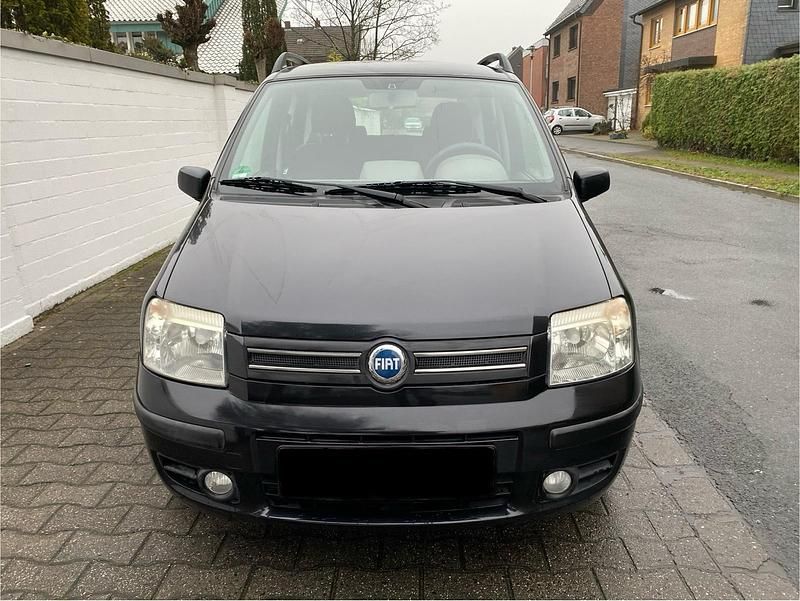 Schwarz Gebraucht 2004 Fiat Panda Kleinwagen | 1.799 € (Fairer Preis) - Bild 1/4