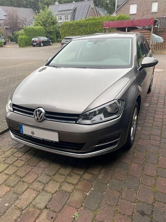 Gebraucht 2015 VW Golf VII LOUNGE Limousine | 10.900 € (Guter Preis) - Bild 1/4