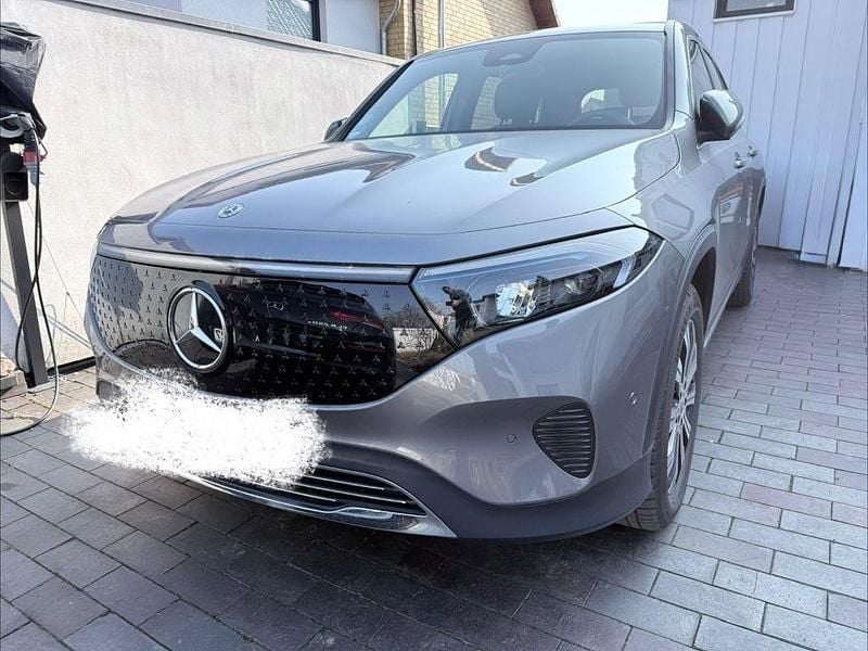 Gebraucht Mercedes EQB300 Progressive 167 kW (228 PS) 2024 Grau SUV