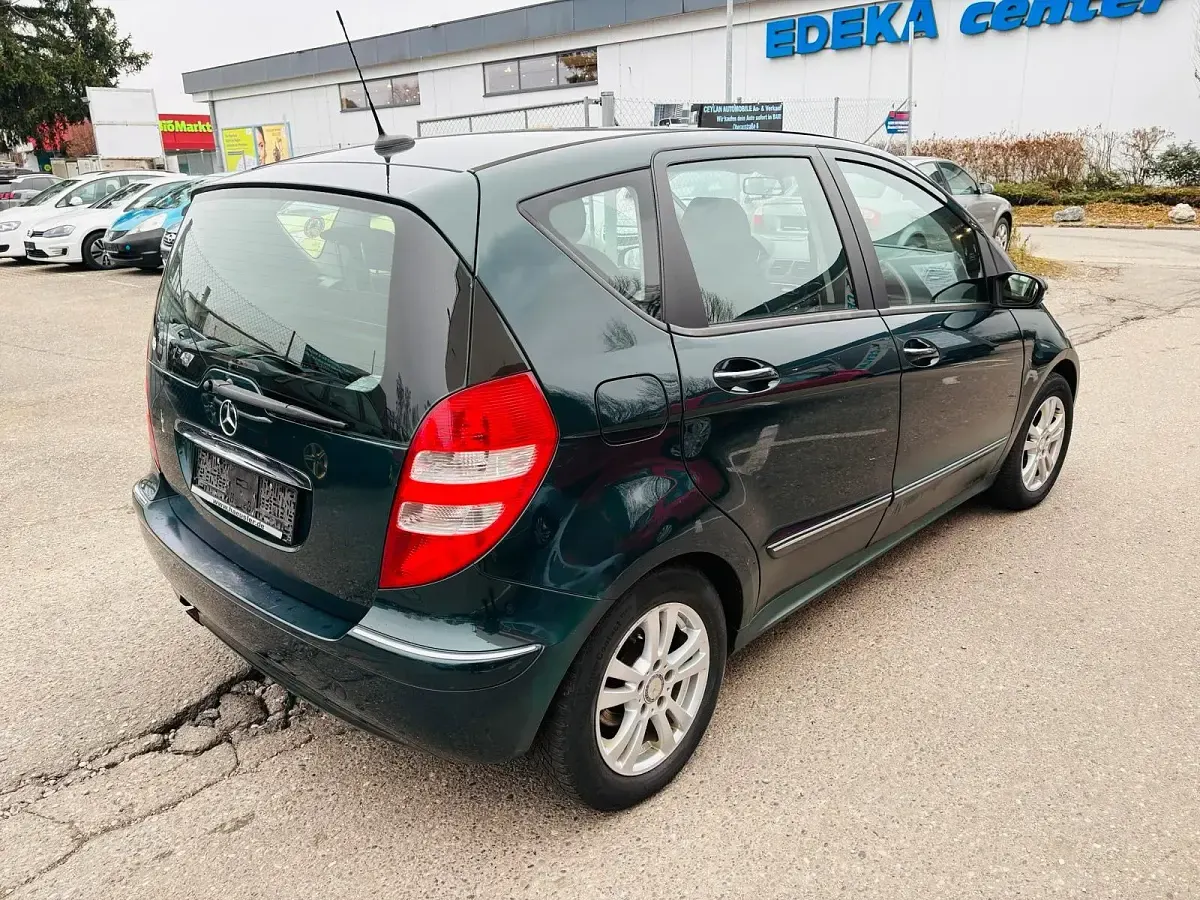 Gebraucht Mercedes A150 96 PS (70 kW) 2004 Grün Limousine