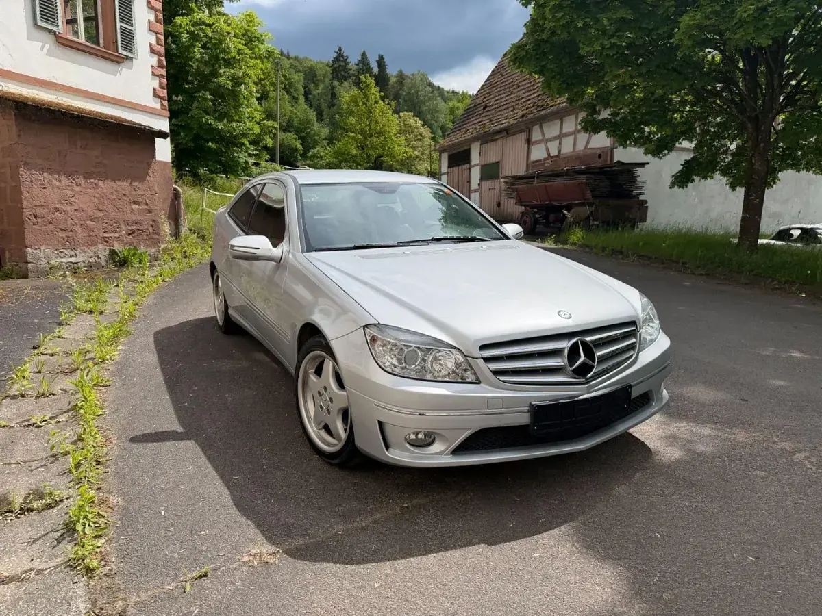 Gebraucht Mercedes CLC200 184 PS (135 kW) 2008 Silber Coupé