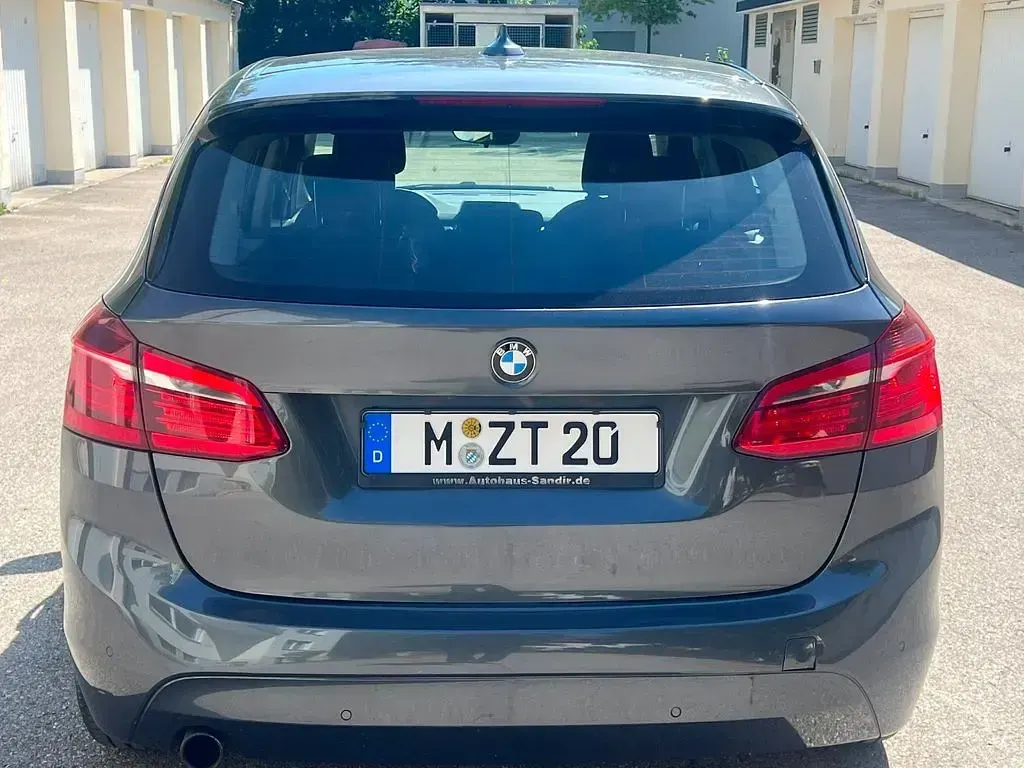 Gebraucht BMW 218 Active Tourer 136 PS (100 kW) 2015 Blau Van / Kleinbus