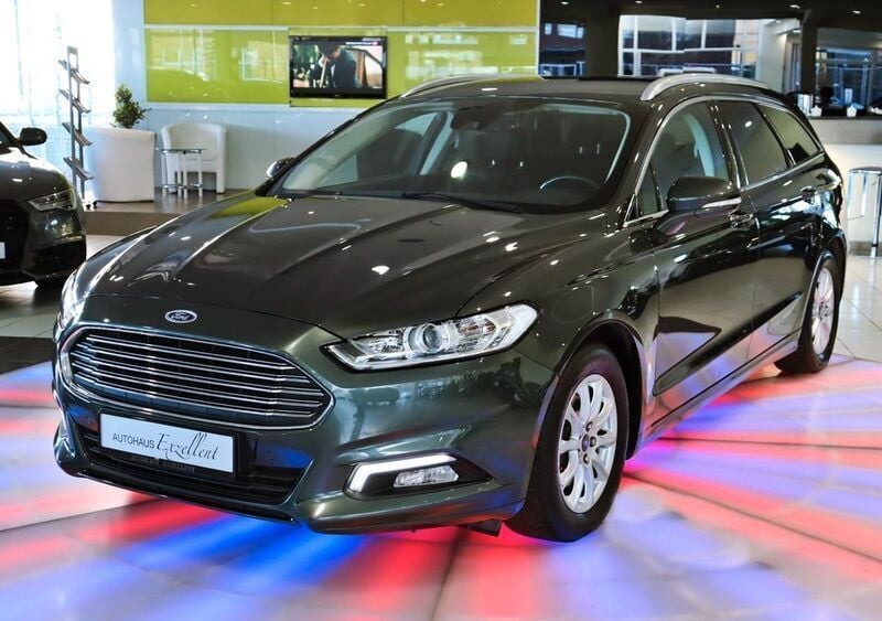 Gebraucht Ford Mondeo Business Edition 160 PS (117 kW) 2018 Mambagrün Kombi