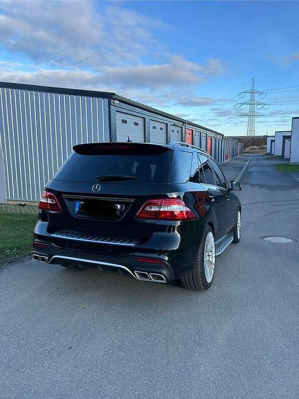 Gebraucht Mercedes ML350 258 PS (189 kW) 2013 SUV