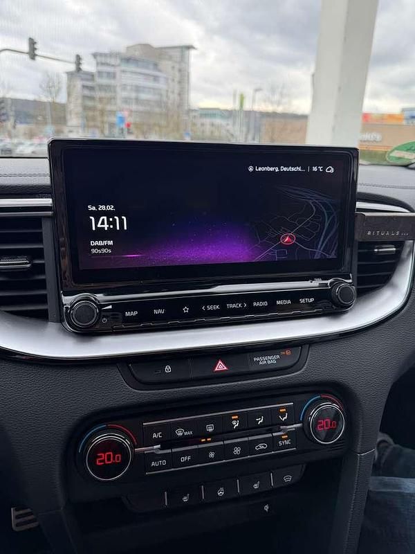 Gebraucht Kia ProCeed 204 PS (150 kW) 2023 Grau Kombi