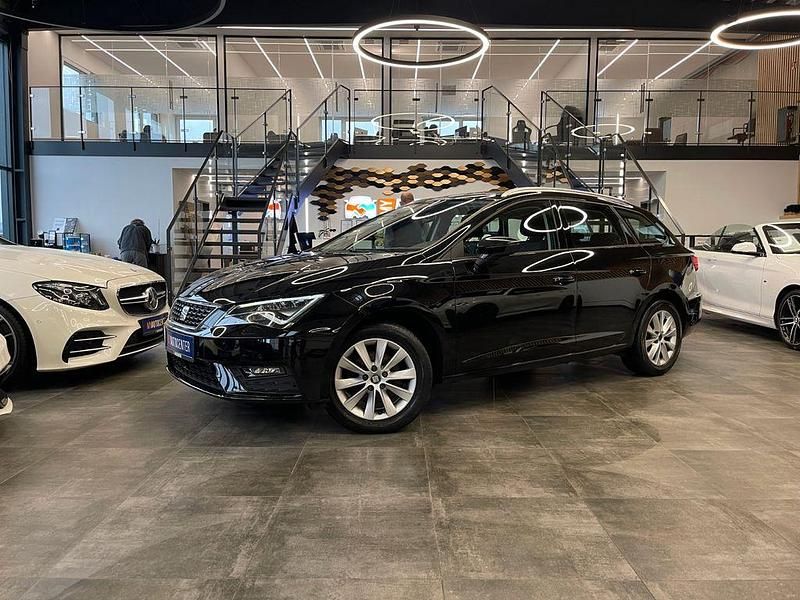 Schwarz Gebraucht 2019 Seat Leon ST Style Kombi | 14.899 € (Fairer Preis) - Bild 1/4
