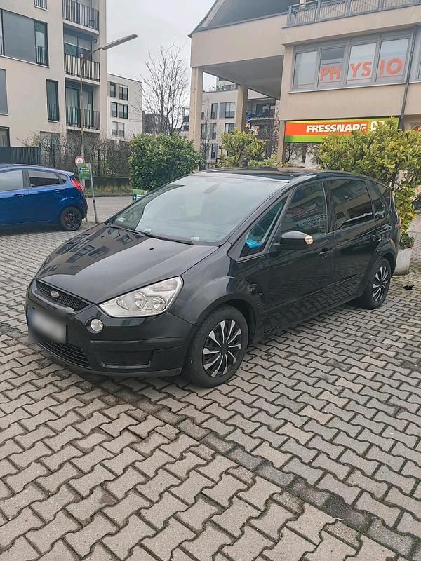 Gebraucht Ford S-MAX 140 PS (102 kW) 2008 Schwarz Van / Kleinbus
