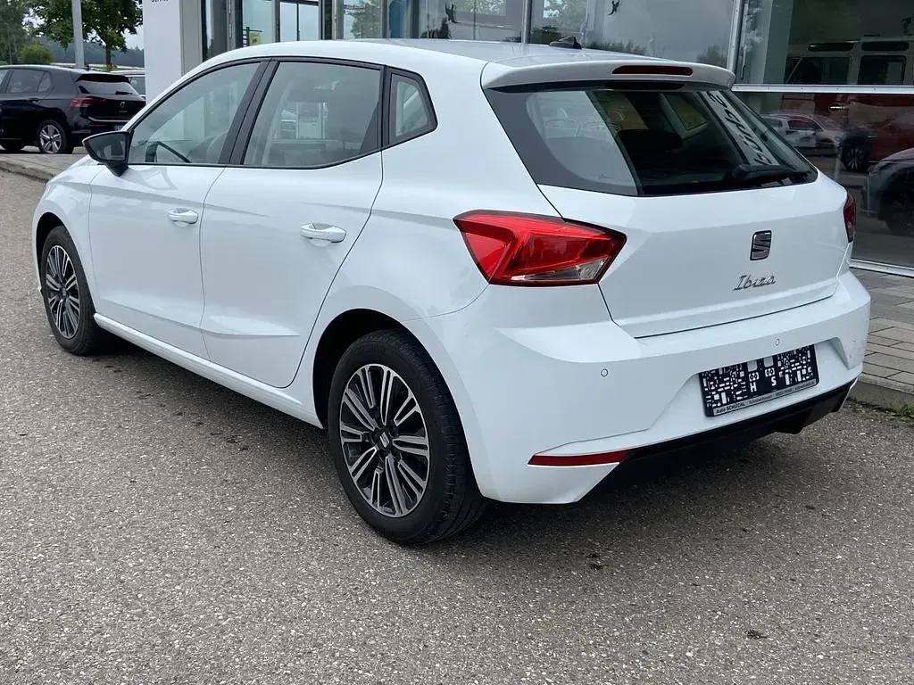 Gebraucht Seat Ibiza FR 110 PS (80 kW) 2024 Mitternachtsschwarz Kleinwagen
