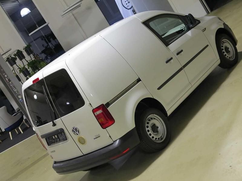 Second-hand VW Caddy 110 CP (80 kW) 2017 Monovolum