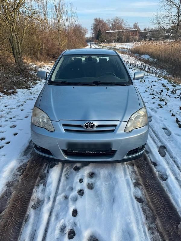 Blau Gebraucht 2004 Toyota Corolla Kleinwagen | 2.700 € (Fairer Preis) - Bild 1/4