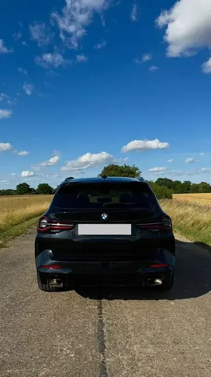 Gebraucht BMW X3 M Sport 184 PS (135 kW) 2023 Schwarz SUV