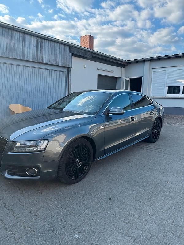 Gebraucht Audi A5 Sportback 239 PS (175 kW) 2010 Grau Kleinwagen