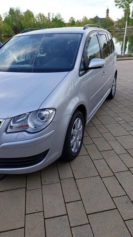 Gebraucht VW Golf VI 105 PS (77 kW) 2008 Grau Kleinwagen