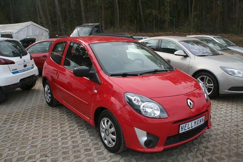 Second-hand Renault Twingo 75 CP (55 kW) 2011 Roșu Hatchback