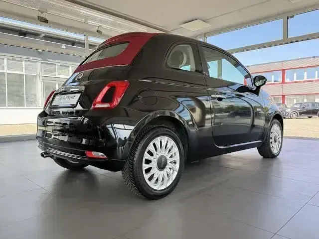 Gebraucht Fiat 500 Lounge 69 PS (50 kW) 2020 Colore esterno vesuvio schwarz Kleinwagen