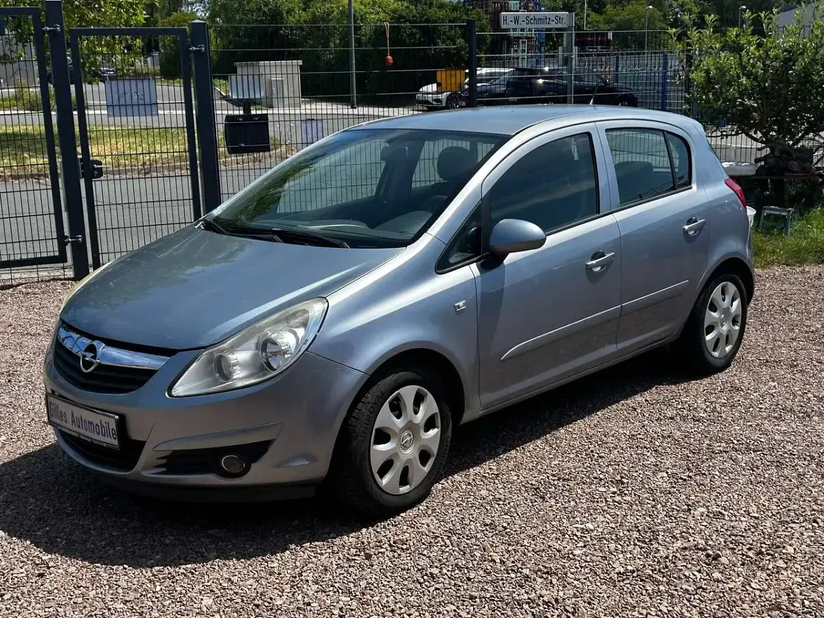 Gebraucht Opel Corsa 90 PS (66 kW) 2007 Silber Kleinwagen