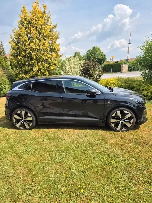 Gebraucht Renault Mégane Techno 96 kW (131 PS) 2022 Schwarz Limousine