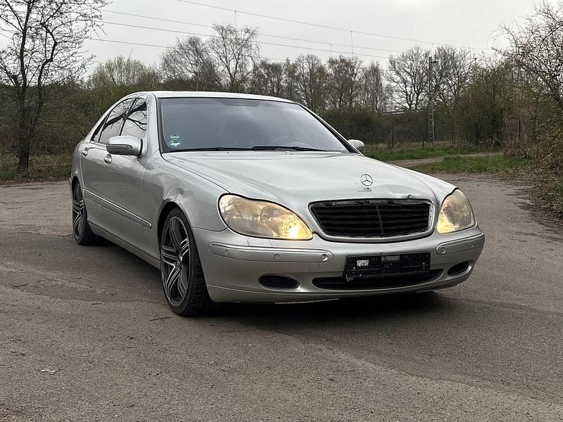 Usata Mercedes S320 224 CV (164 kW) 2001 Grigio Berlina