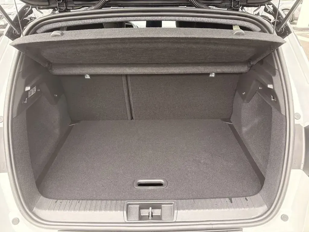 Neu Renault Captur 91 PS (66 kW) 2026 Weiß SUV