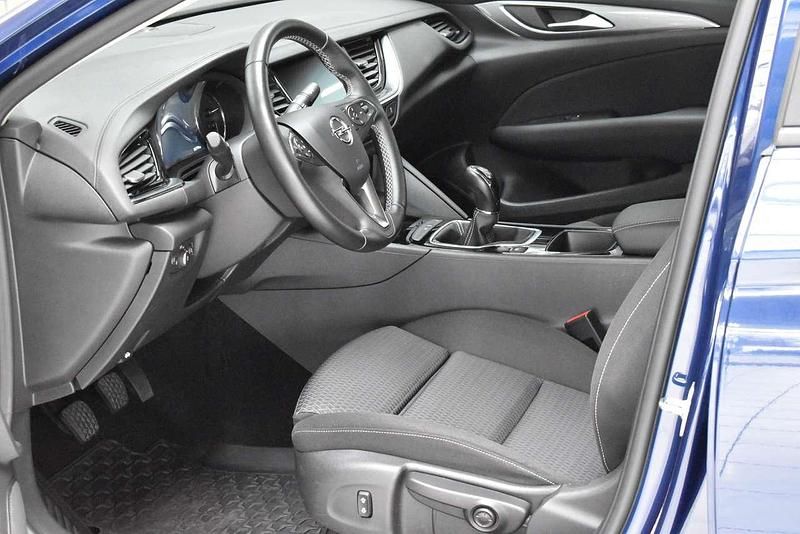 Gebraucht Opel Insignia 174 PS (127 kW) 2021 Onyx schwarz met. Limousine