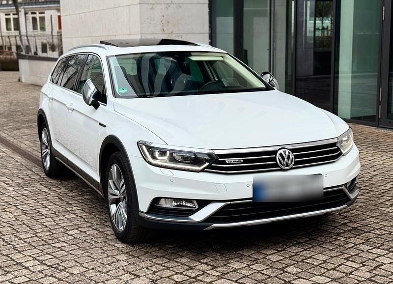 Gebraucht VW Passat Alltrack 190 PS (139 kW) 2016 Weiß Kombi