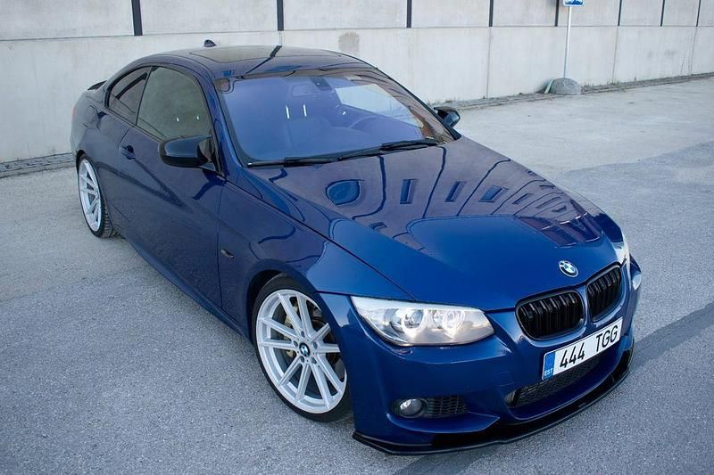 Second-hand BMW 335 Performance 306 CP (225 kW) 2010 Albastru Coupe