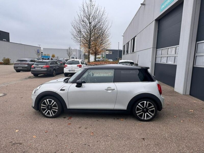 Gebraucht Mini Cooper 136 PS (100 kW) 2019 Grau Kleinwagen