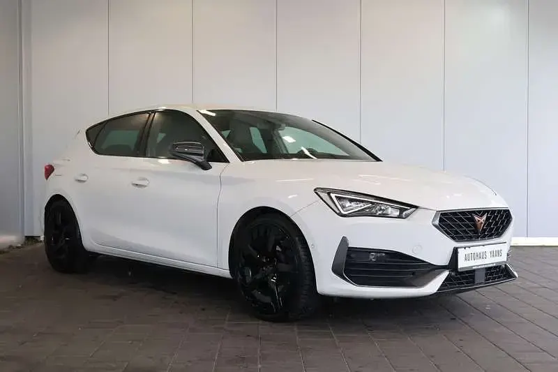 Usata Cupra Leon VZ 245 CV (180 kW) 2022 Bianco Berlina