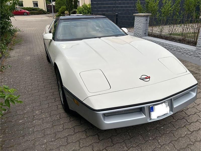 Weiß Gebraucht 1986 Corvette C4 Coupé | 15.500 € - Bild 1/4
