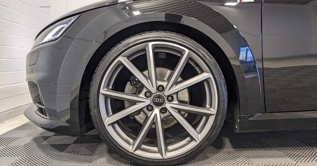 Gebraucht Audi TT Roadster Design 230 PS (169 kW) 2017 Metallic Cabrio