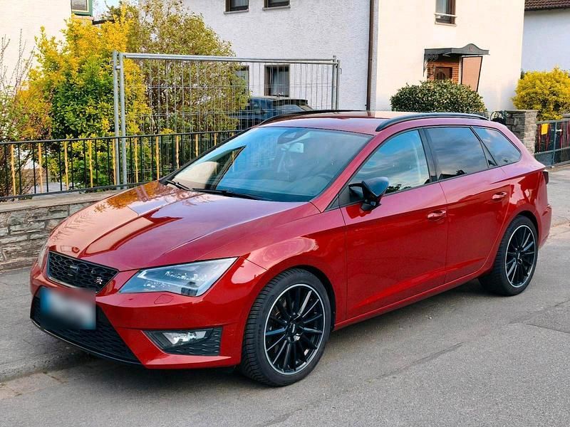 Second-hand Seat Leon ST FR 150 CP (110 kW) 2015 Roșu Break
