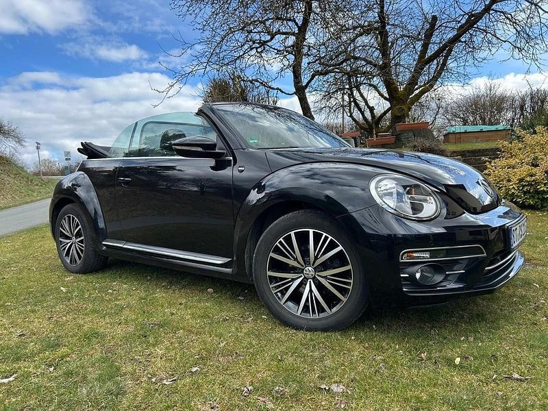 Gebraucht VW Beetle Exclusive 105 PS (77 kW) 2017 Schwarz Kleinwagen