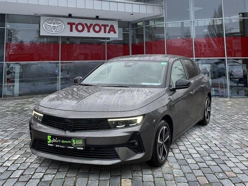 Gebraucht Opel Astra 131 PS (96 kW) 2025 Grau Limousine